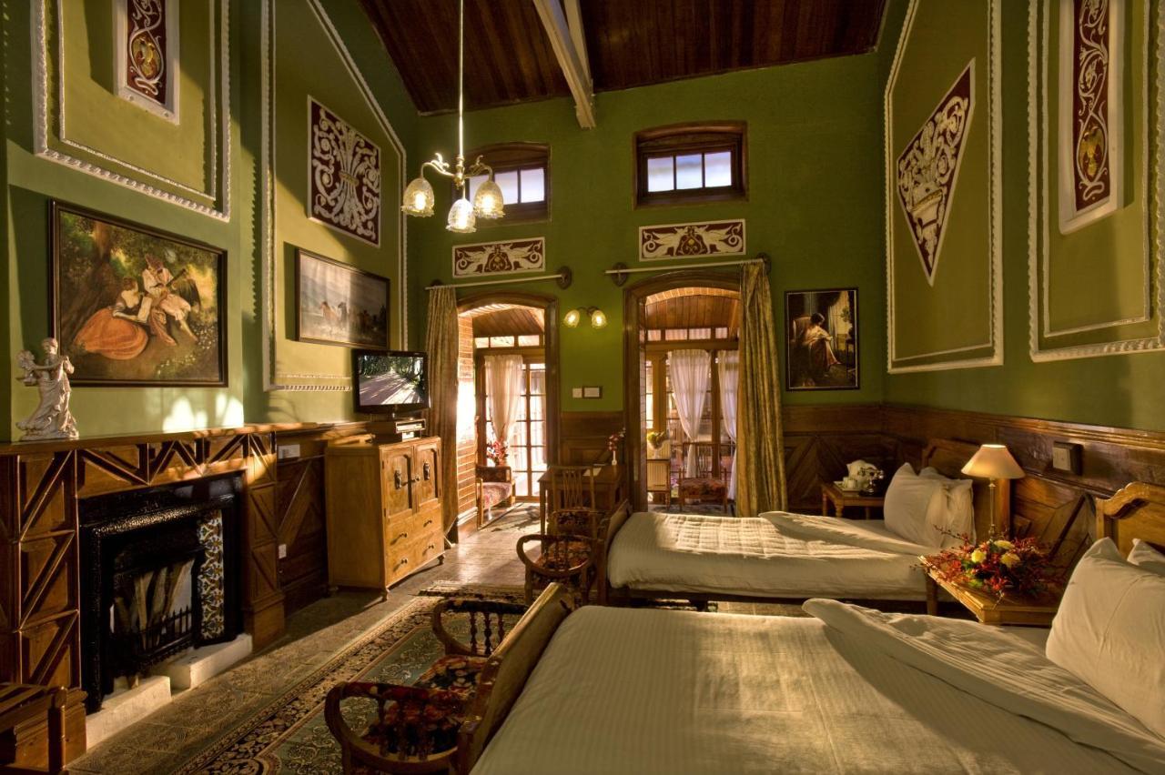 Welcomheritage Fernhills Royal Palace Udagamandalam Exterior photo